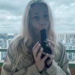 Brunette OnlyFans masturbates with a vibrator