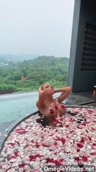 Wanna Omegle footjob? Lick my ass and my foot