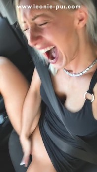 Stickam Anal beads and whipping