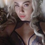 Skype Porn Oaklyn Belle gets off with plug and dildo