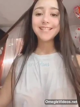 Bigo Girl Teen touches her pussy in solo scene