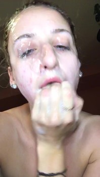 Que rico los deditos en mi culo - Kitty Porn