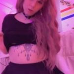 X-ray scan through her clothes and see her ‘Jiggle jiggle’ boobs in this Omegle vid