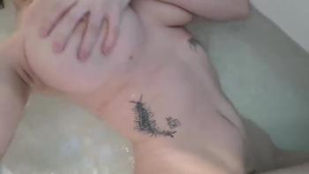 Omegle girl with beautiful tits and pussy doing hot dance challenges