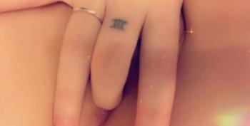 OnlyFans girl wants to make 600 viewers happy by showing her juice tits on OnlyFans