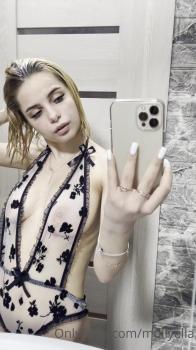 Her nude Stickam uniform is definitely better than the first one