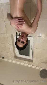 19 year old Stickam girl with colored hair gets naked and jumps