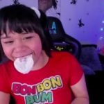 Stickam girl is horny and wants to give her pussy some pleasure