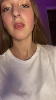 I masturbate my Kitty small pussy and end up squirting