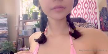 Omegle Nudes Slut is pissing and masturbating in bathroom