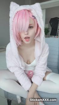 Naked OnlyFans body crazy, curvy, wavy, big titties, lil’ waist challenge