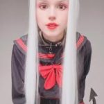 Young slim Omegle girl doing NSFW ‘Buss It’ challenge