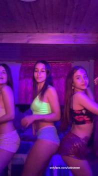 Tease with Nesty and Omegle Vickie Brown