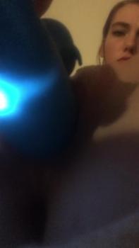 Omegle nude blonde dances a little then pees