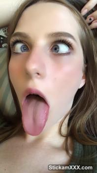 Patreon tiny naked in the car