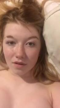 Omegle Joanna fucks while wearing glasses