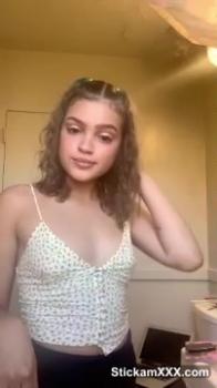 Scottish Stickam babe demolishes tentacle dildo