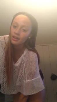 Shaking my sexy ass - Kitty Porn