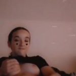 Omegle girl licks her own toes