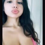 Omegle Tits shows her Ass near the mirror